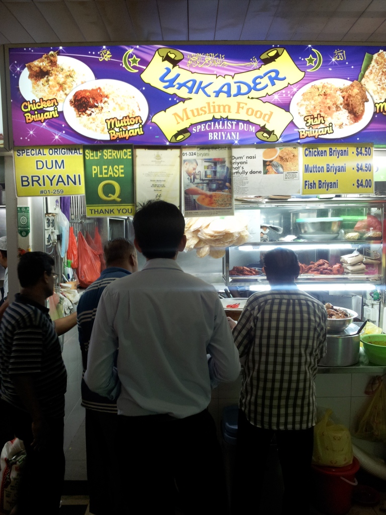 This famous nasi briyani stall in Little India!!! =)